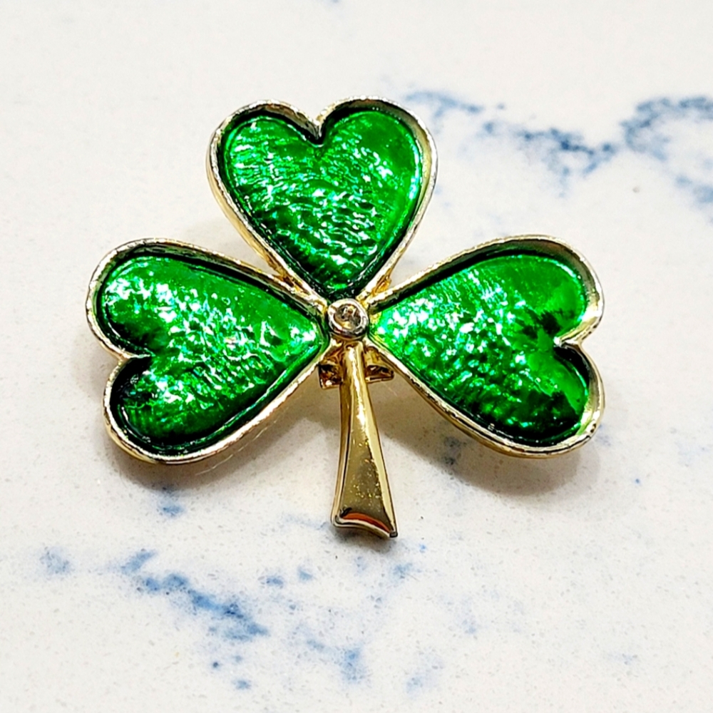 Vintage St. Patrick's Day Shamrock Brooch